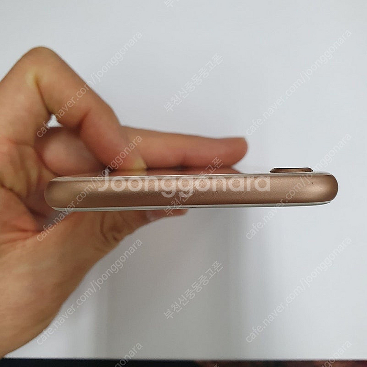 196927 아이폰8 로즈골드 64기가 SS급 외관깨끗 성능93% 메인폰 자녀폰 추천 16만원--3