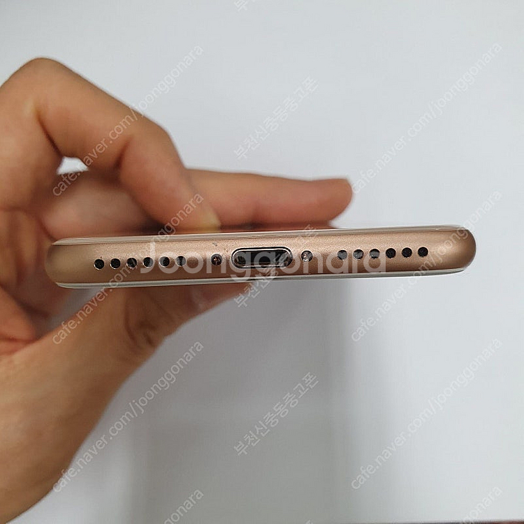 196927 아이폰8 로즈골드 64기가 SS급 외관깨끗 성능93% 메인폰 자녀폰 추천 16만원--4