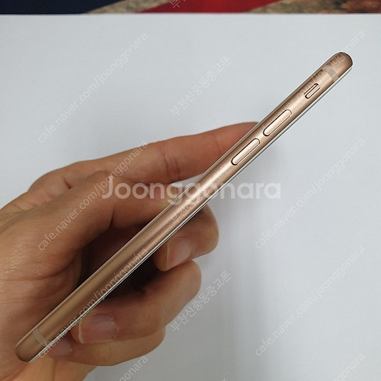 196927 아이폰8 로즈골드 64기가 SS급 외관깨끗 성능93% 메인폰 자녀폰 추천 16만원--6