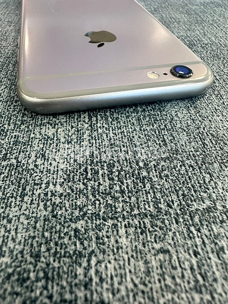 아이폰6S 64G 스페이스그레이 상태좋은 단말기 10만...--5