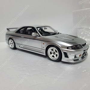 1:18 스케일 닛산 스카이라인 R33, R34, R35 R50 GTR , 다이캐스트 모형자동차 3대 일괄 45만원