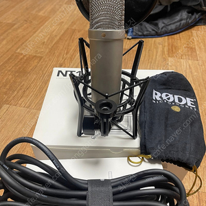 RØDE NT1-A 마이크 팝니다