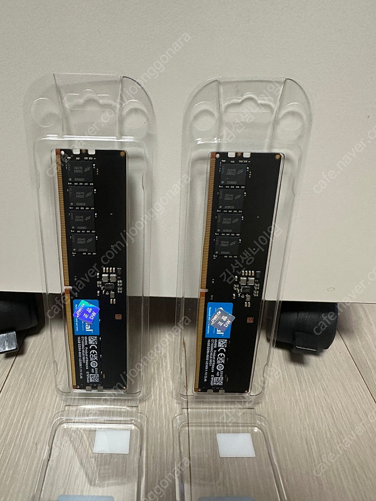 마이크론 Crucial DDR5-5600 CL46 16G 2개 새상품 급--1