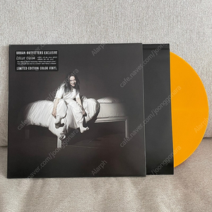 [개봉] Billie Eilish - When we all fall asleep LP 판매합니다