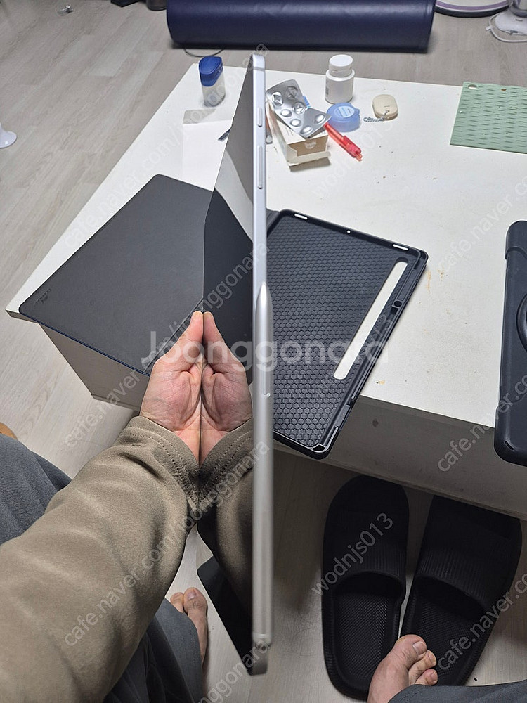 갤럭시탭 s7 fe 64gb wifi 팝니다.--3