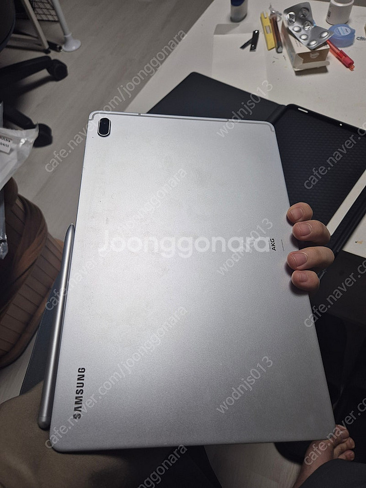 갤럭시탭 s7 fe 64gb wifi 팝니다.--5