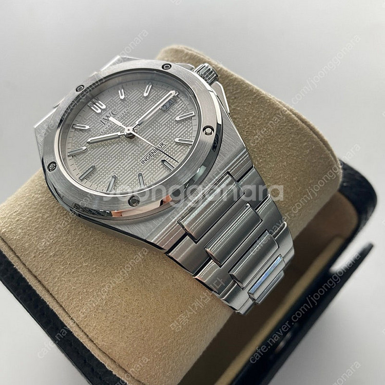 [팝니다] IWC 인제니어 IW328902 화이트 다이...--3