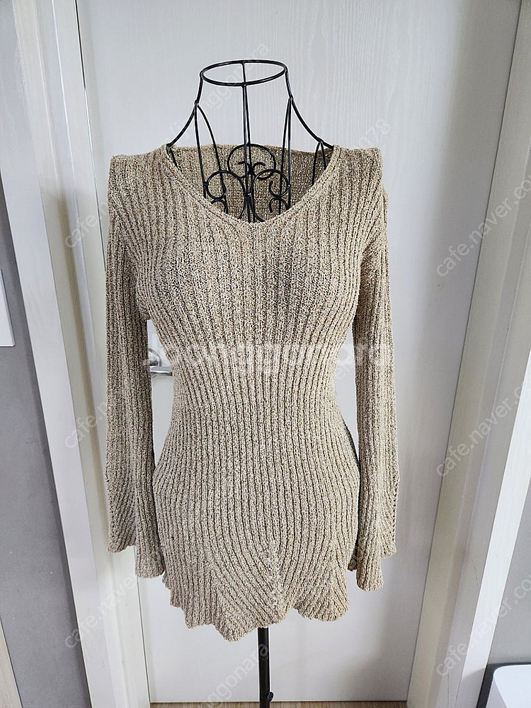 브이넥 블링블링 니트--0