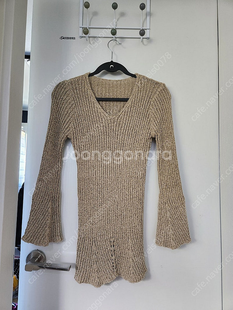 브이넥 블링블링 니트--5