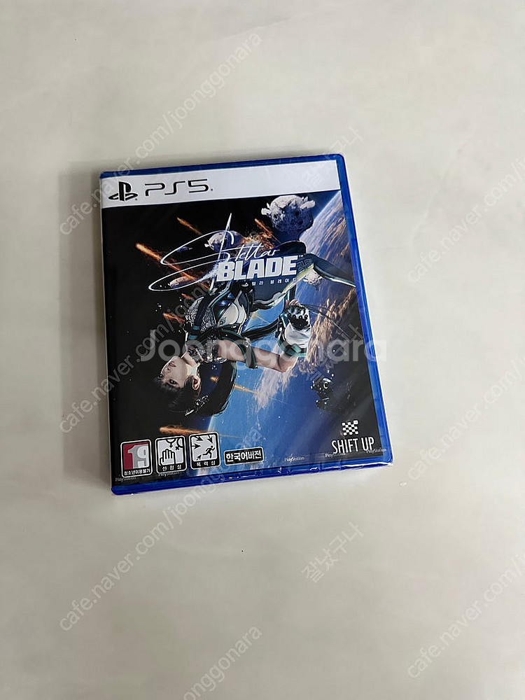 ps5 스텔라블레이드 미개봉 새상품 팝니다--0