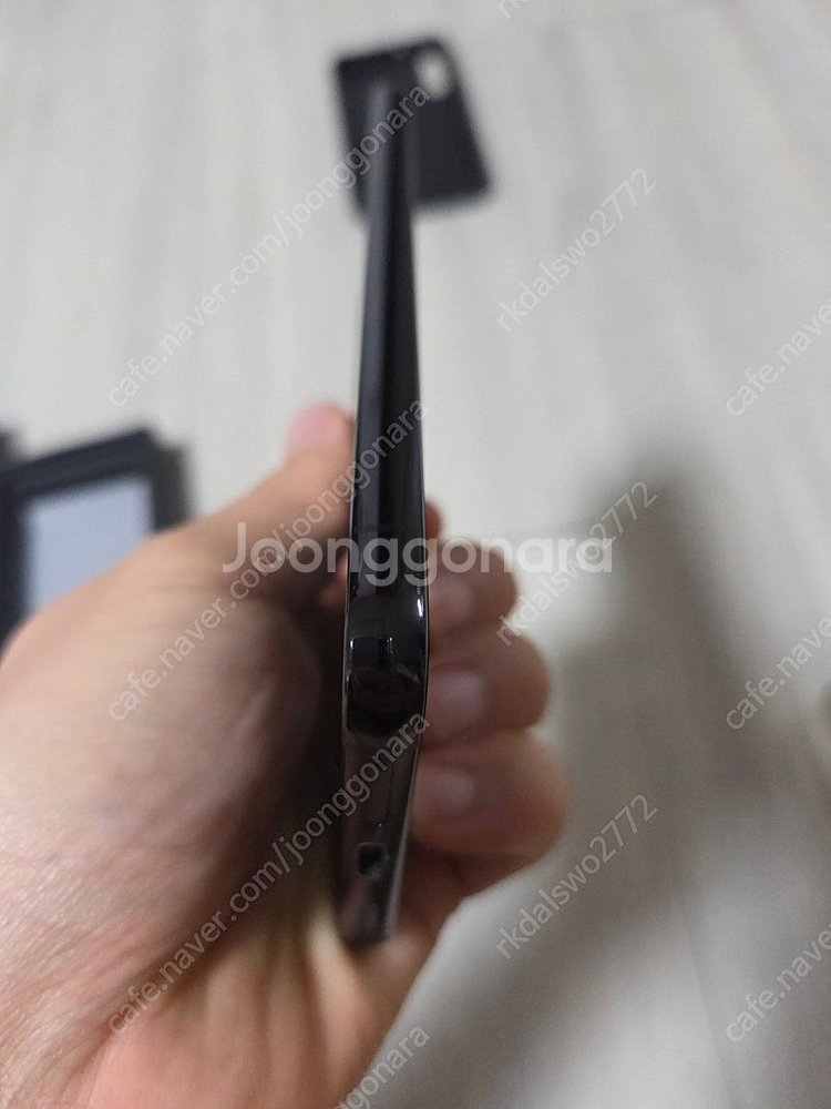 풀박 A급) 갤럭시s22+ 256G 자급제폰 팝니다.--5