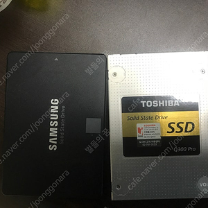 SSD 2개 팝니다(삼성580evo 250G / 도시바 Q300 프로 512G) - 포맷완료