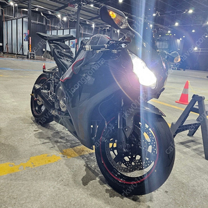 엔진상태 극상 요시풀배기 08 cbr1000rr 판매합니다