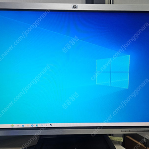 HP LA2405X 피벗 모니터 팝니다