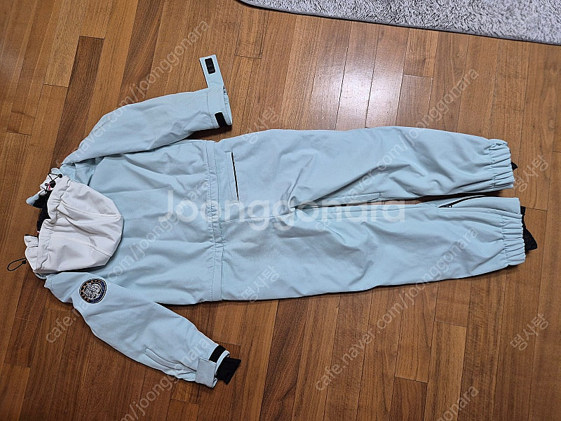 125 스노우보드 데크&바인딩과 150 점프수트보드복 팝니다--8