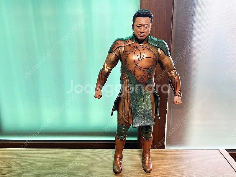 핫토이마동석피규어 팝니다--0