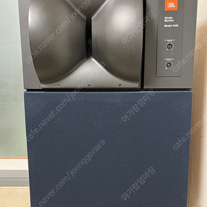 Jbl 4430