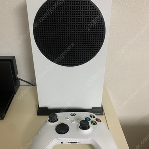 xbox 시리즈s 풀박스및스탠드 팝니다