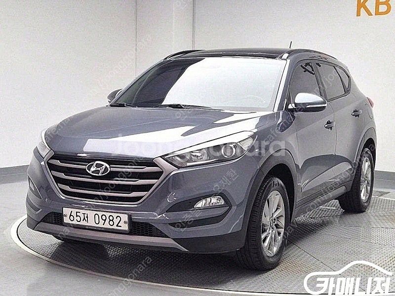[현대]올뉴투싼 디젤 1.7 2WD 모던 (5인승) ★...--0