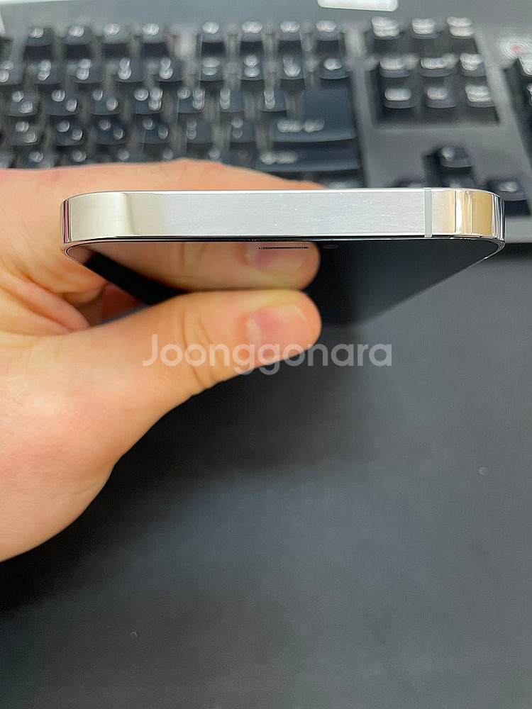 아이폰12프로 실버 128GB 상태좋은 중고41만팝니다...--3