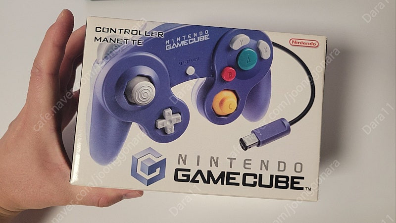 게임큐브 북미판(?) 패드 미품급 (개봉만 해본 제품)--2