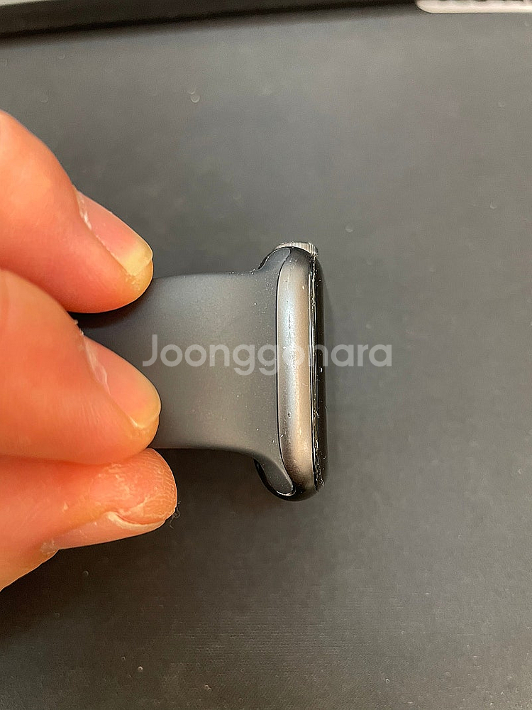 애플워치SE 44mm 그레이 상태좋은중고 10만팝니다.--5