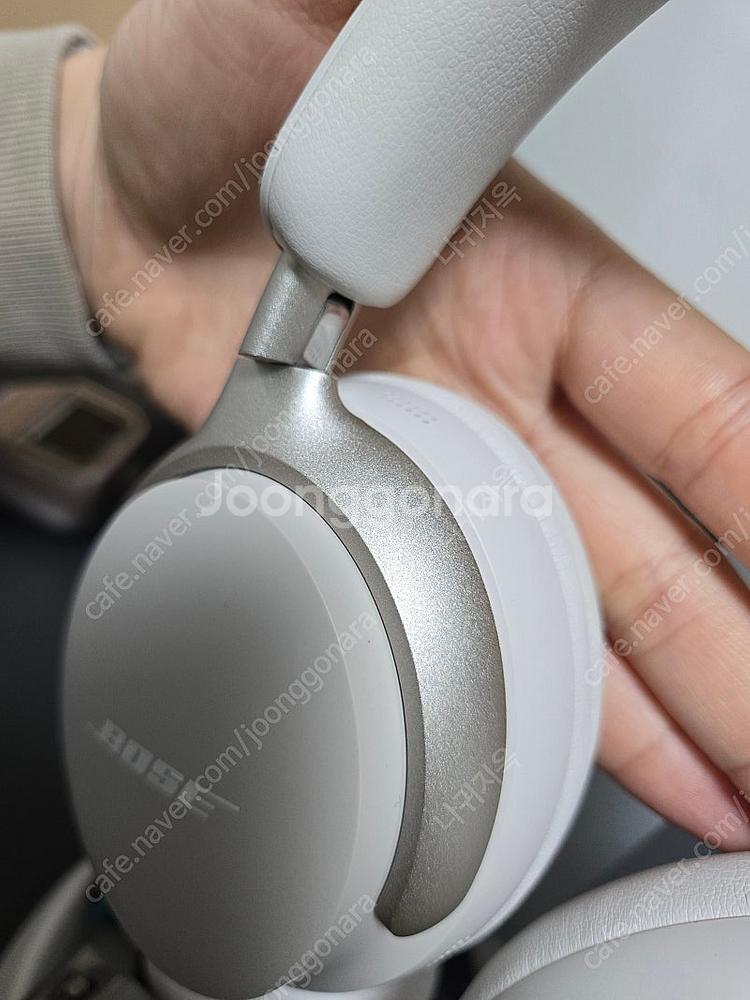 BOSE QC ULTRA 화이트 스모크 (리퍼 새제품)--8