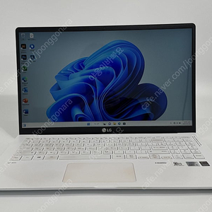 [LG전자] 2020 그램15 15Z90N-VR5DK / i5-1035G7, 8GB RAM, 256GB SSD, 15.6" FHD, 충전기 포함