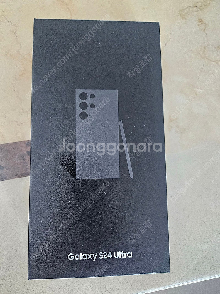 갤럭시 s24 ultra 512gb 티타늄블랙 팝니다.--0