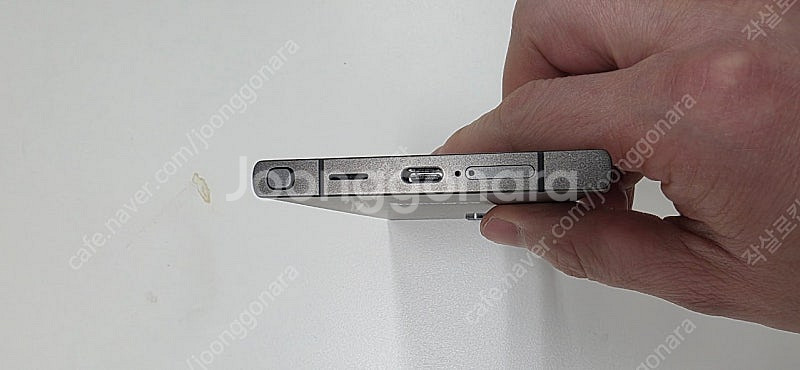 갤럭시 s24 ultra 512gb 티타늄블랙 팝니다.--4