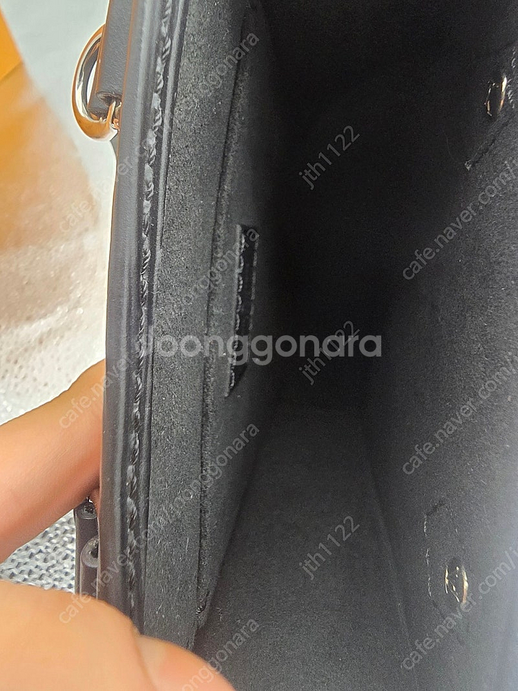 루이비통 삭플라 에삐--6