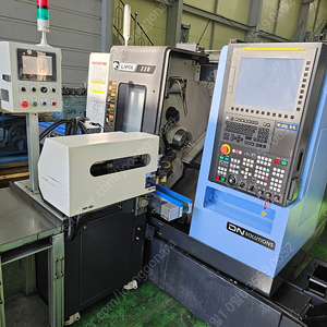 CNC LATHE 6"(DN SOLUTIONS,Lynx220A-NT) 자동화 상태 일괄매각- 3대