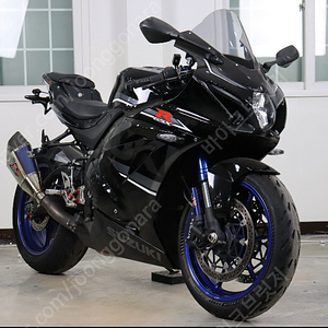 2018년식 스즈끼-GSX R1000R ABS 판매합니다. 대차도 가능합니다.