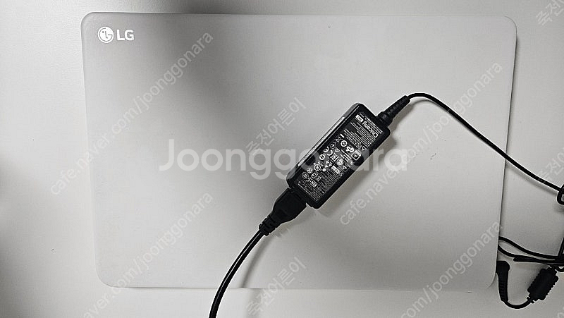 LG 노트북 15U590 판매합니다.--1