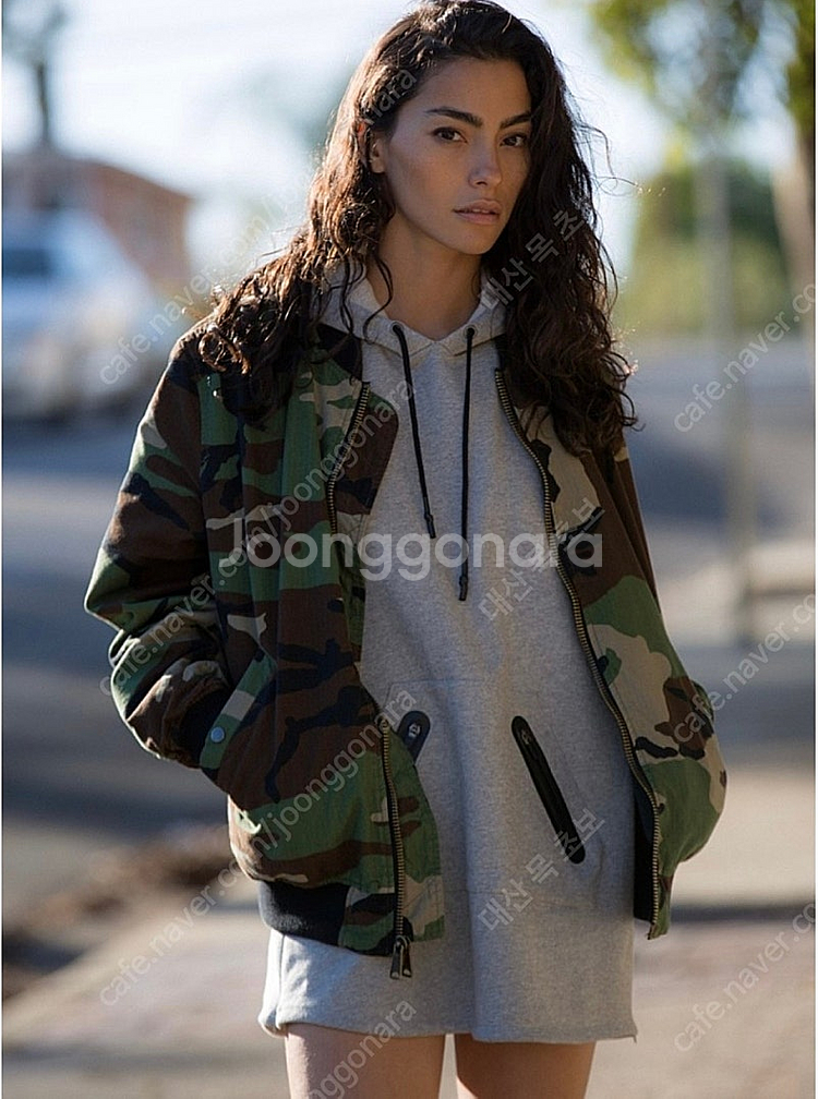 슈프림 리버시블 ma-1. 슈프림 양면점퍼. 사이즈M--1