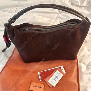 아카이브앱크 릿지 숄더백 스웨이드 ridge shoulder bag 24년 신상