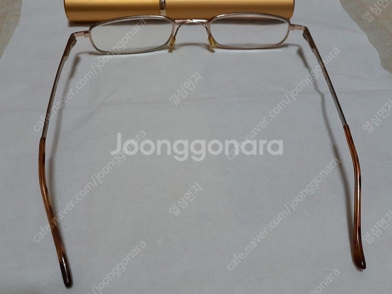 돋보기 안경 사용감있습니다 편하게 보세요 10000원 ...--2