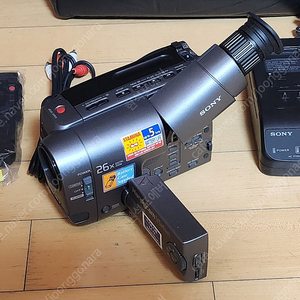 SONY 소니 핸디캠 Hi8 8mm CCD-TRV12 디지털 캠코더 카메라 세트