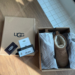 UGG 클래식 울트라 미니 us7사이즈 (UK 5, EU 38, JP 24) 235~240사이즈 - 1회 착용