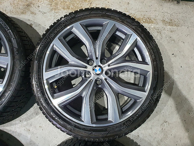BMW X1,X2 19인치 순정휠 윈터타이어 판매합니다--4