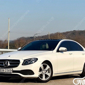 [벤츠]E-클래스 W213 E220d 아방가르드 ★중고차★중고차매입★전액할부★저신용자★신불자★소액할부★현금★카드 전부 가능합니다!