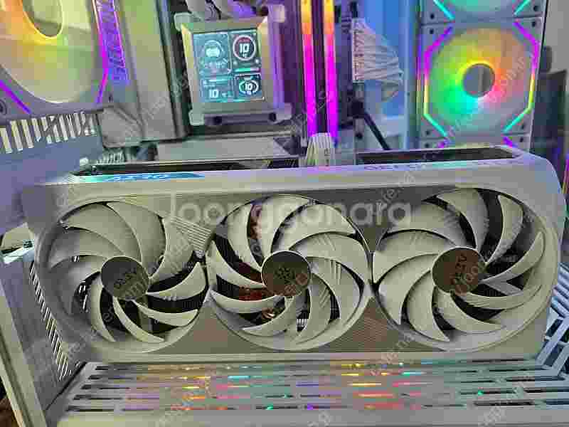 기가바이트 rtx4080super 에어로 그래픽카드 판...--1