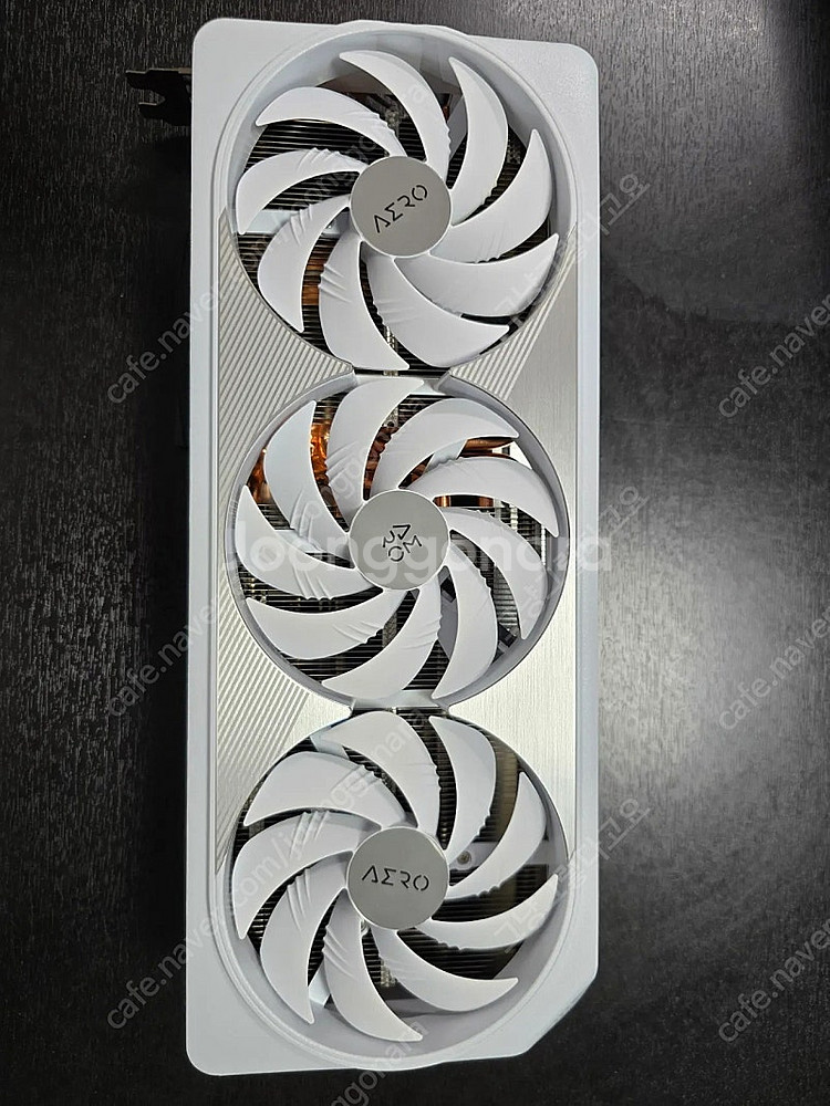 기가바이트 rtx4080super 에어로 그래픽카드 판...--2