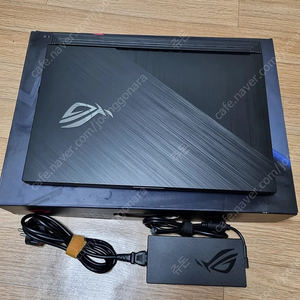 아수스 ROG STRIX G712LV 게이밍노트북 팝니다