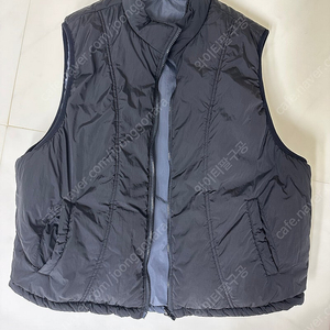 [3사이즈] 발루트 베스트 CURVED REVERSIBLE PADDED VEST (BLACK / CHARCOAL)