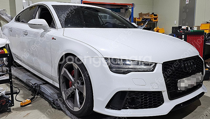 아우디 AUDI A7 후기형 전용 RS7 프론트 범퍼 ...--3
