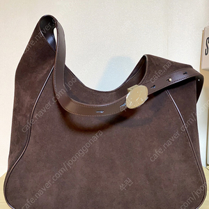 (새제품) 엘바테게브 ELBATEGEV_ 호보 스웨이드 백 Plaque Hogo Suede Bag_브라운