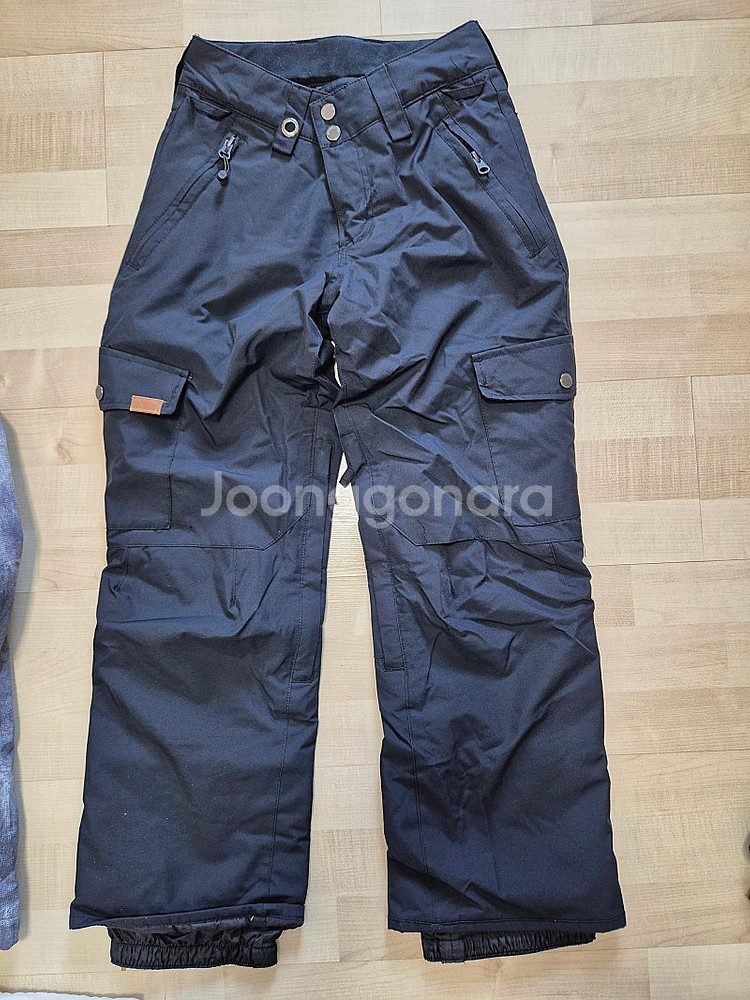 퀵실버 스키복 주니어 12L사이즈스키--1