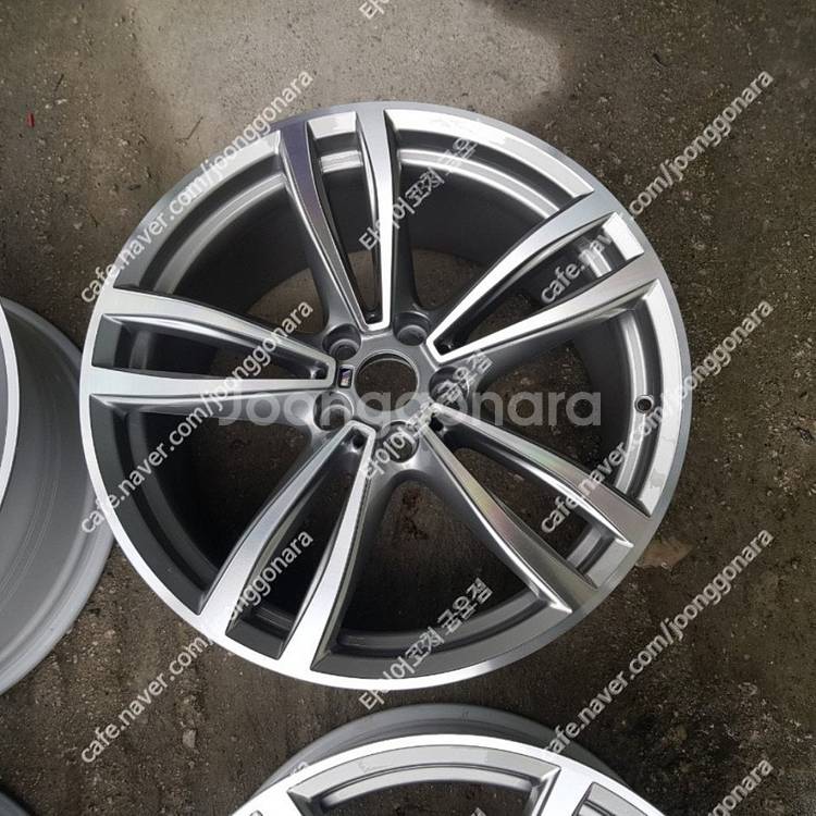 (판매)19인치 BMW G11 647M 7시리즈 순정휠...--4