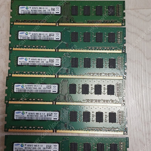 삼성램 PC3용 DDR3 10600 4기가램 (양면램) 팝니다.